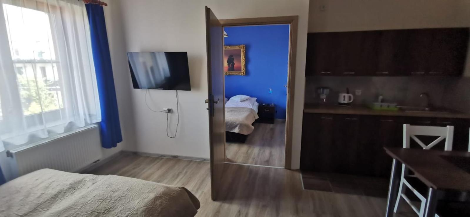 Dolphin House Bed & Breakfast เวบา ภายนอก รูปภาพ